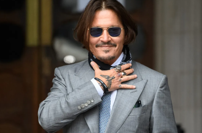 Johnny Depp Regresa Al Cine As Luce Para Su Papel Como Luis Xv