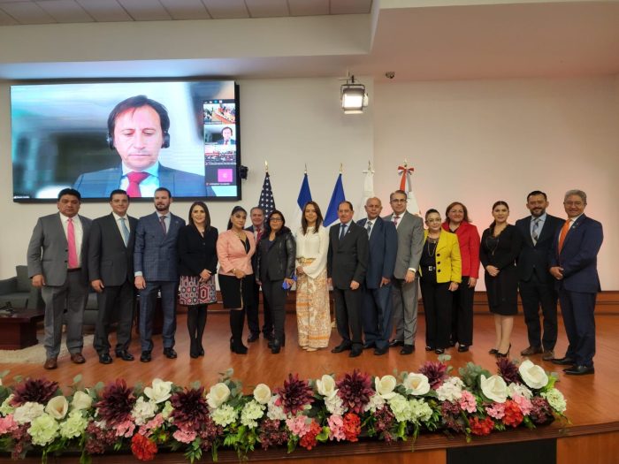 Joana Bautista Participa En El Primer Congreso Internacional Sobre