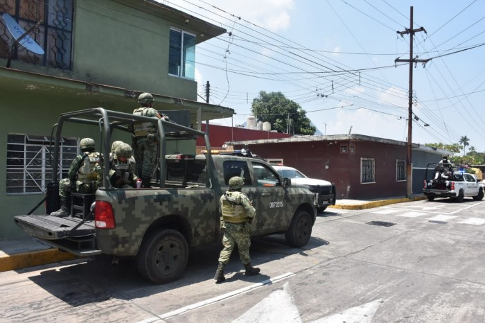 Cinco Presuntos Delincuentes Detenidos Tras Persecuci N Y