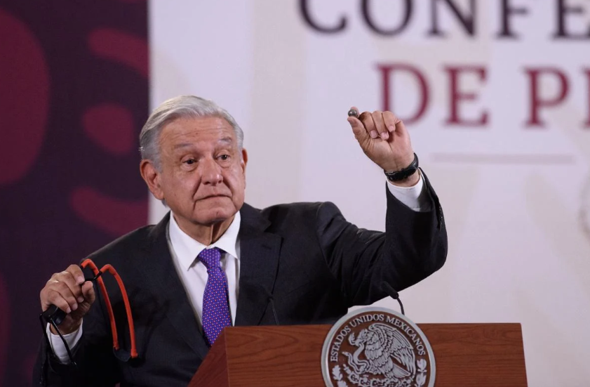 AMLO confirma desaparición de dos agentes de la FGR que buscaban a los