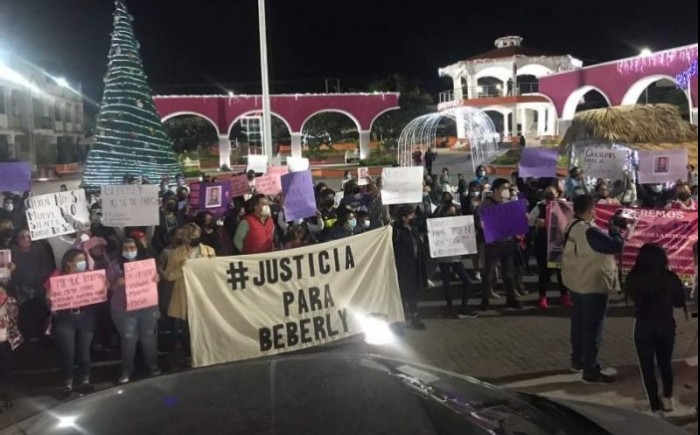 Piden liberar a joven de Veracruz presa por defenderse de chofer de Uber