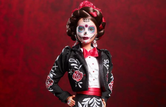 Barbie Día de Muertos; la famosa muñeca volverá a vestirse de Catrina -  Formato Siete