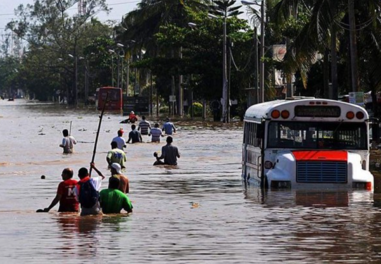 No Olvidan La Inundación Provocada Por El Huracán Karl En