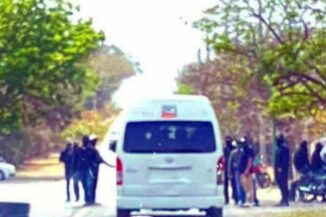 Chiapas: encapuchados interceptan convoy de Sheinbaum e insinúa montaje